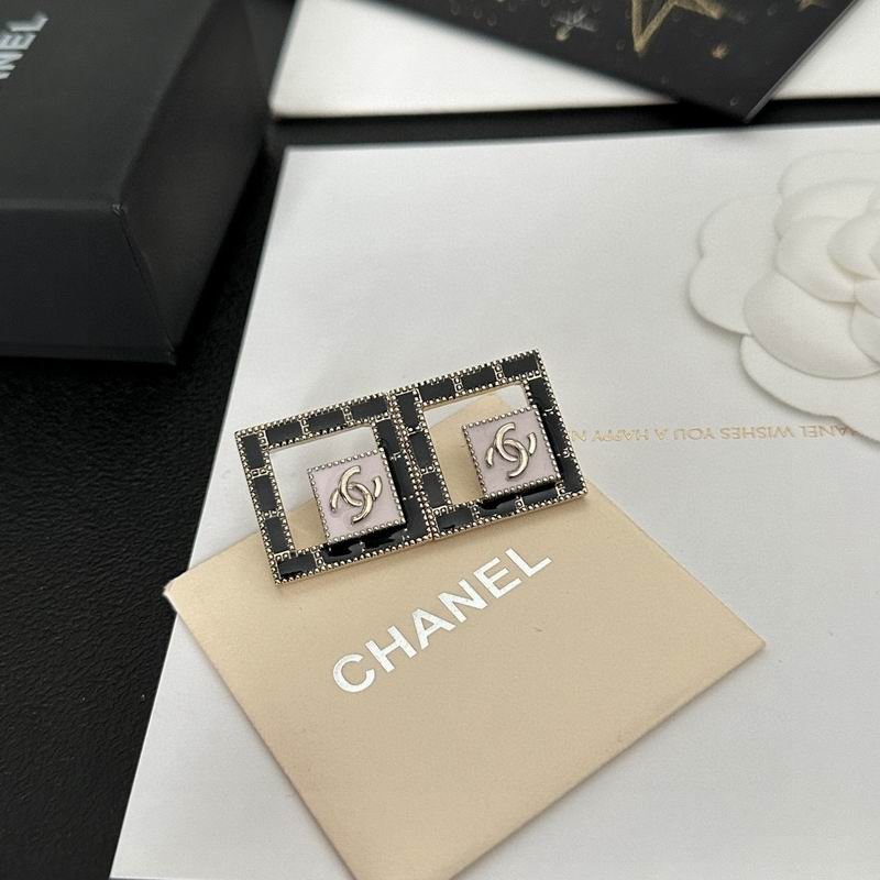 Chanel earing 3lyx686